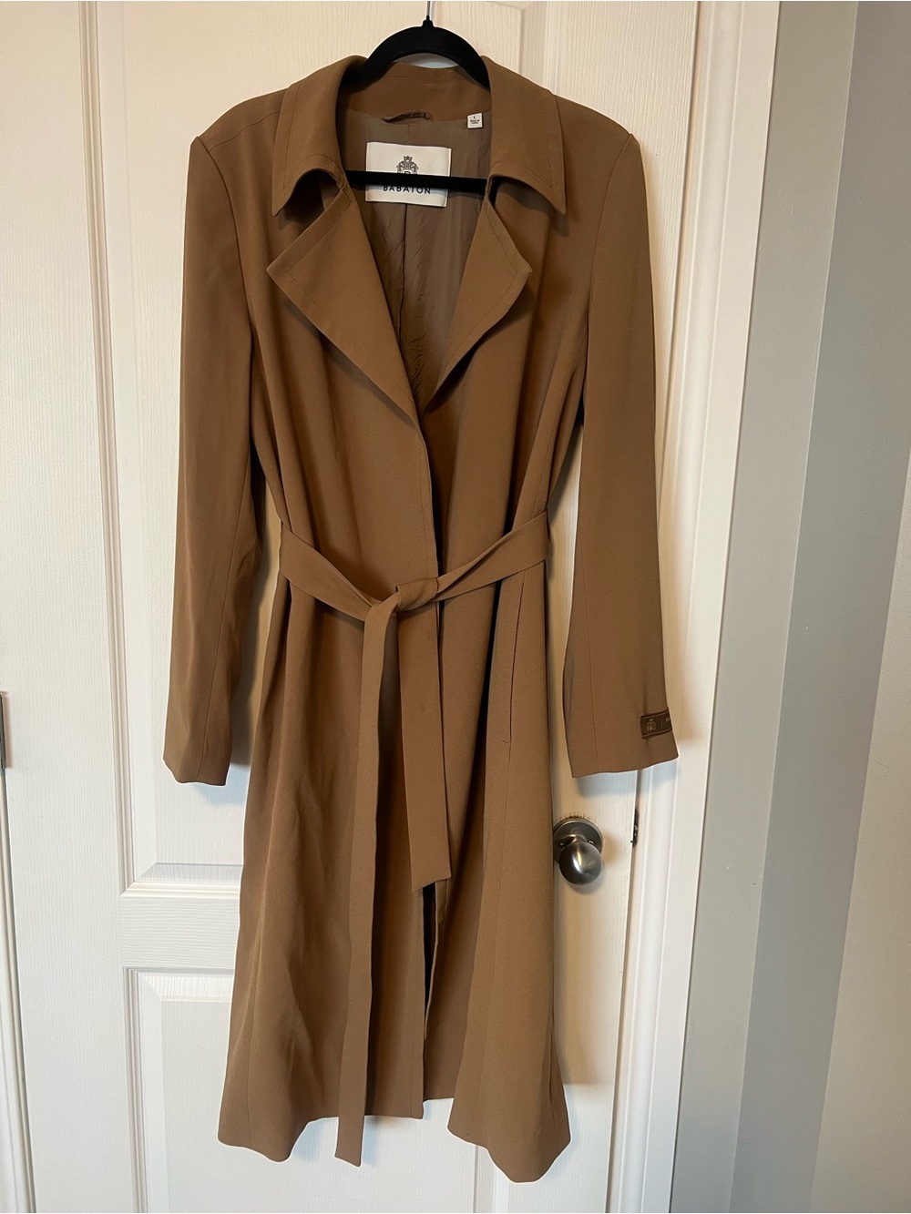 Aritzia Babaton New Adira Wrap Trench Coat in Saville Camel